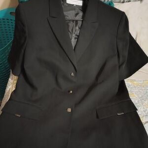 Tahari Classic Black Blazer